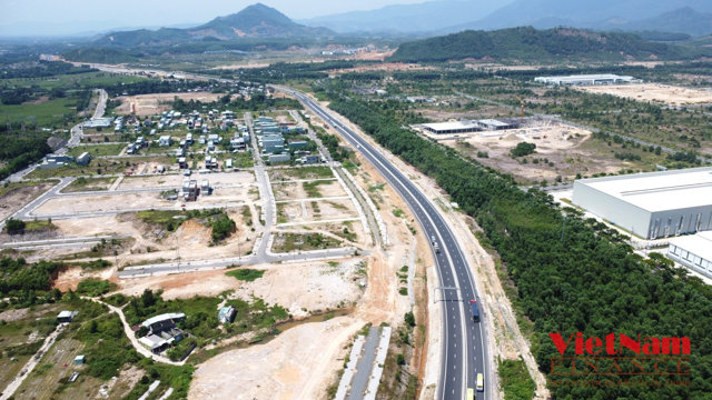 Ngắm toàn cảnh Cao tốc Hòa Liên – Túy Loan trước ngày thông xe - Ảnh 12