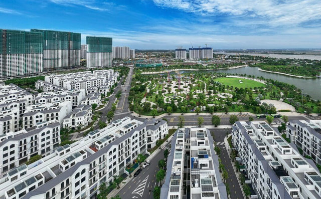 TP. HCM chuẩn bị 1.000 ha đất, xây 200.000 căn nhà ở xã hội đến năm 2030 - Ảnh 1