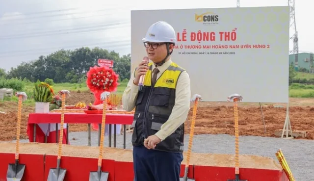&Ocirc;ng Dương Kim Qu&acirc;n, Tổng Gi&aacute;m đốc Tập đo&agrave;n Bcons ph&aacute;t biểu tại buổi lễ
