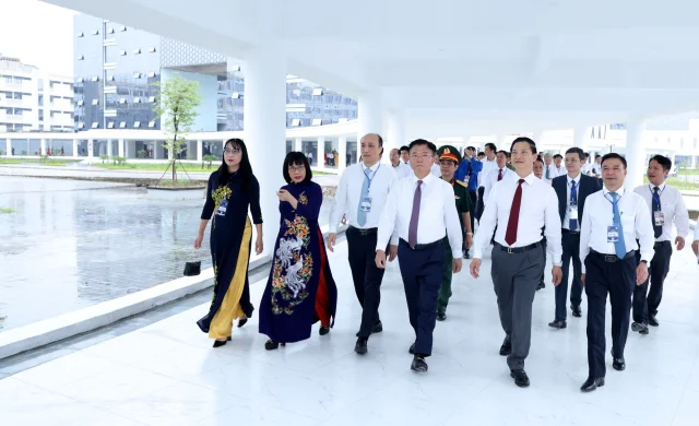 TỔNG THUẬT: Lễ khởi công, khánh thành 250 công trình tiêu biểu trên cả nước chào mừng Cách mạng tháng Tám và Quốc khánh 2/9 - Ảnh 18