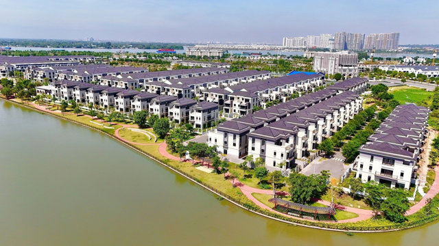 Nới điều kiện chuyển nhượng trên đất thuê: Cần giám sát để tránh biến tướng - Ảnh 1