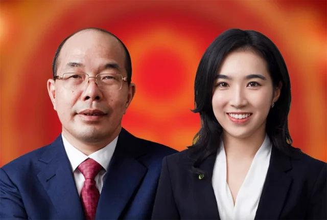&Ocirc;ng Trịnh Văn Tuấn c&ugrave;ng con g&aacute;i cả Trịnh Thị Mai Anh &nbsp;