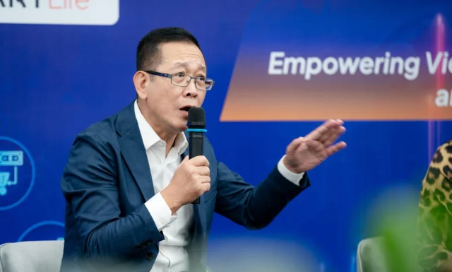 &Ocirc;ng Hans Nguyễn - Gi&aacute;m đốc EXM Wealth Management &nbsp;