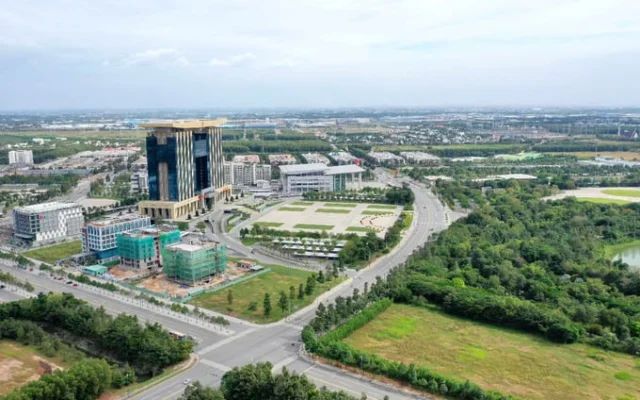 Bức tranh bất động sản ph&iacute;a Nam đang dần s&aacute;ng r&otilde; hơn, kh&ocirc;ng c&ograve;n l&agrave; sự hồi phục đơn lẻ m&agrave; l&agrave; t&iacute;n hiệu của một chu kỳ tăng trưởng bền vững nếu doanh nghiệp v&agrave; nh&agrave; đầu tư giữ được sự tỉnh t&aacute;o v&agrave; chiến lược đ&uacute;ng đắn. Ảnh minh họa. &nbsp;