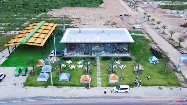 C&ocirc;ng ty TNHH C&ocirc;ng nghiệp - Bất động sản v&agrave; X&acirc;y dựng Song Phương l&agrave; chủ đầu tư Amira Chơn Th&agrave;nh.