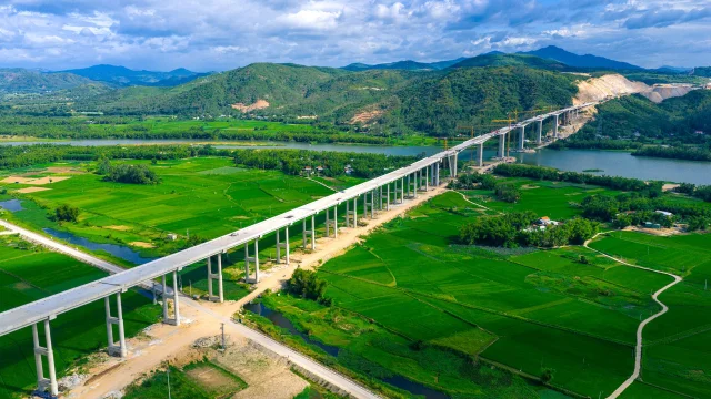 Khảo sát toàn tuyến cao tốc Quy Nhơn - Chí Thạnh trước ngày thông xe - Ảnh 3