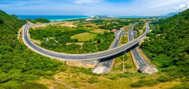 Khám phá vùng đất đầu tư 2 khu đô thị hơn 2,5 tỷ USD ở Vịnh Vân Phong - Ảnh 11