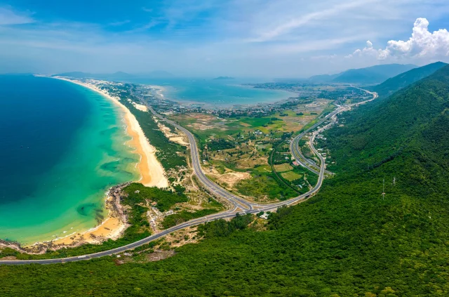 Khám phá vùng đất đầu tư 2 khu đô thị hơn 2,5 tỷ USD ở Vịnh Vân Phong - Ảnh 17