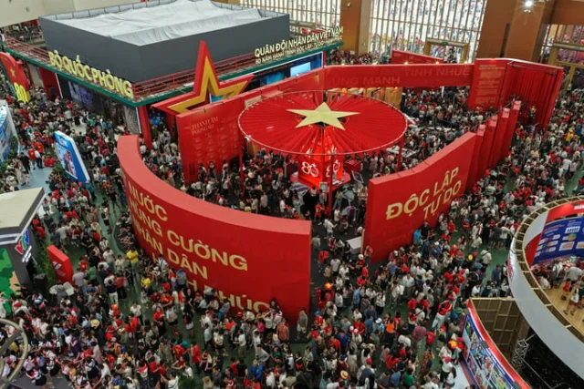 Ước t&iacute;nh, Triển l&atilde;m &ldquo;80 năm H&agrave;nh tr&igrave;nh Độc lập - Tự do - Hạnh ph&uacute;c&rdquo; đ&oacute;n hơn 10 triệu lượt kh&aacute;ch sau gần 3 tuần mở cửa&nbsp; &nbsp;