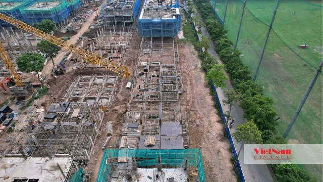 Khu đô thị Thanh Hà: Đại công trường rầm rộ thi công sau nhiều năm 'đóng băng' - Ảnh 14